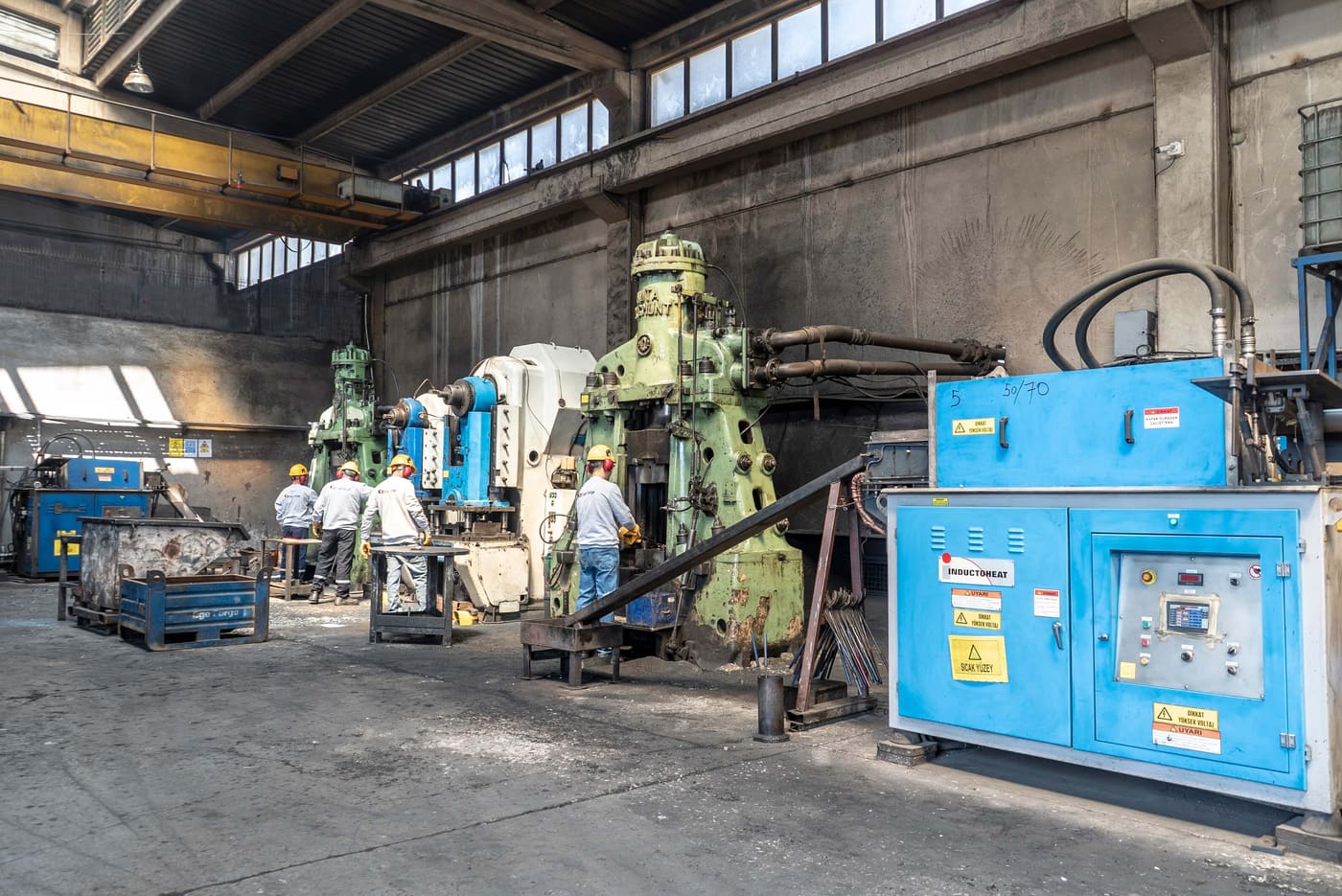 Ege Forge dövme hattı — kapalı kalıp dövme presleri