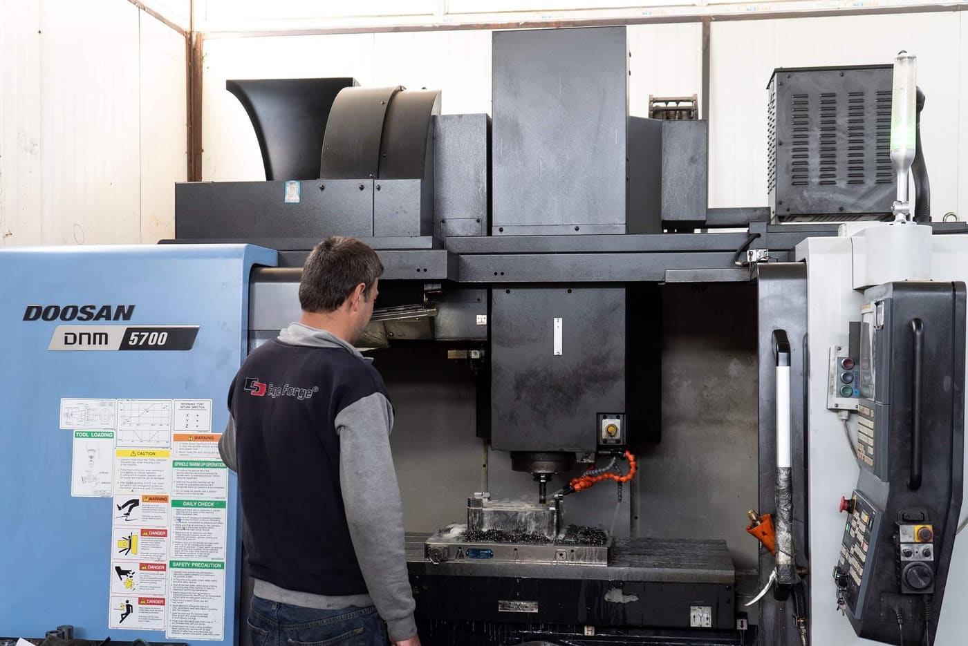 CNC tezgâhında kalıp imalatı